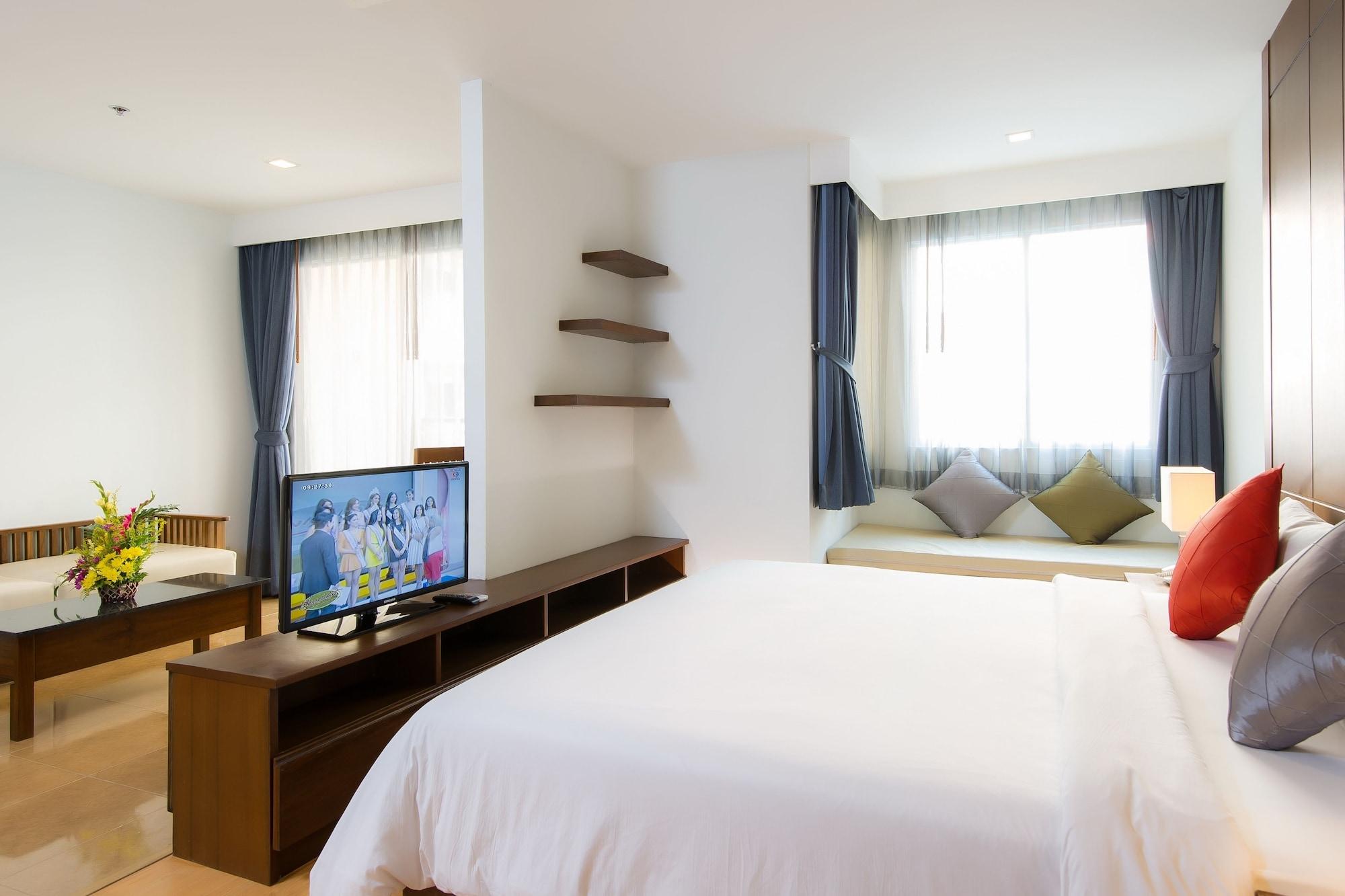 Bauman Hotel Phuket