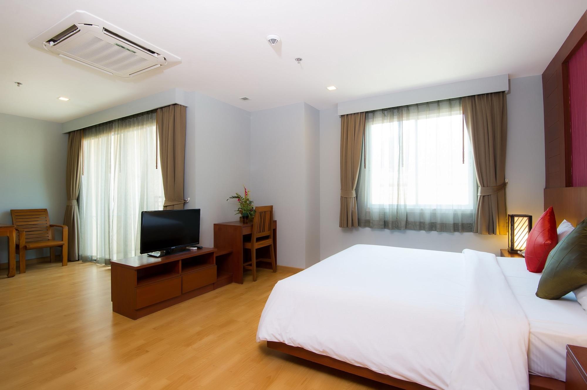 Bauman Hotel Phuket