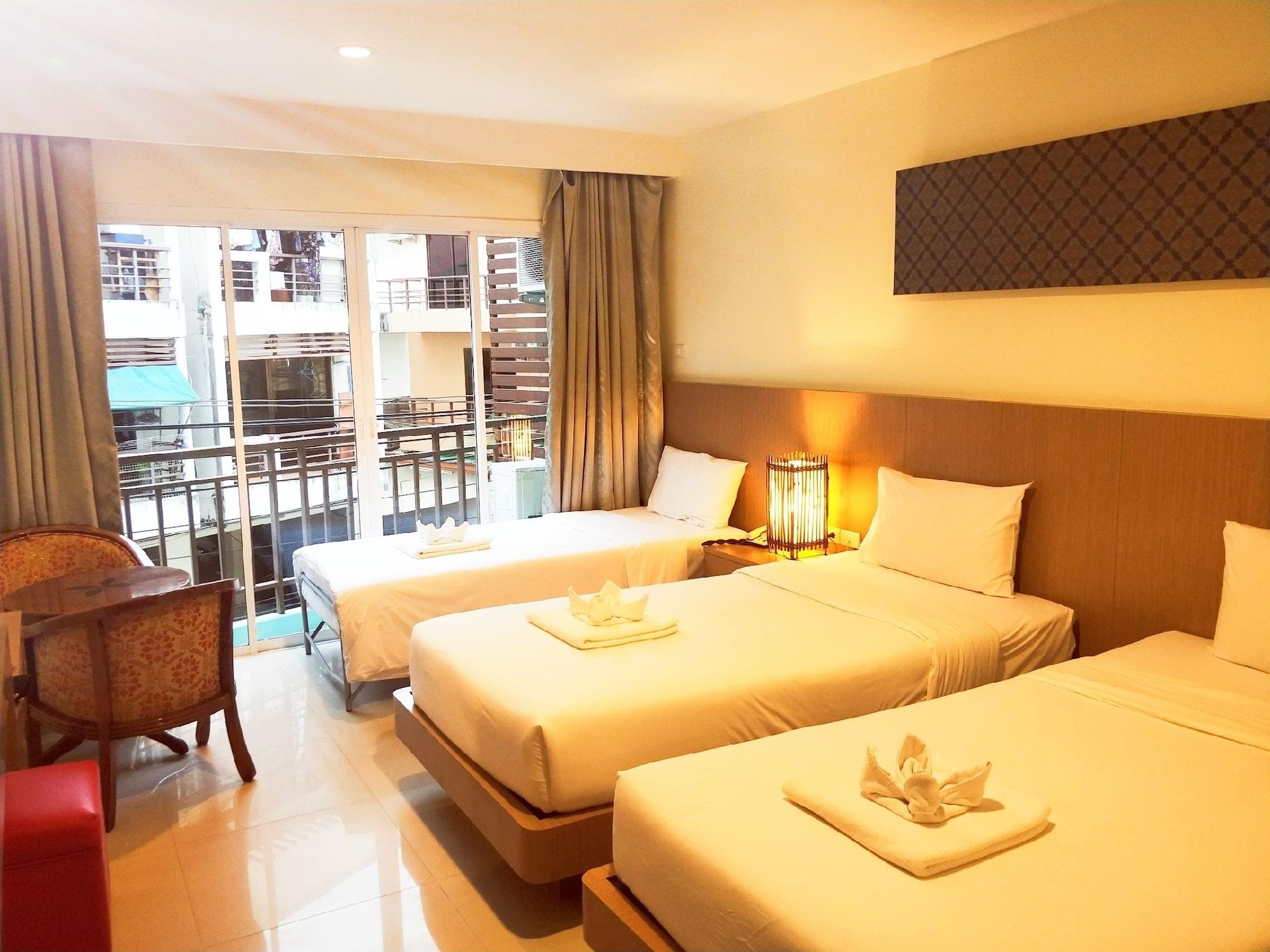 Pimrada Hotel 3*