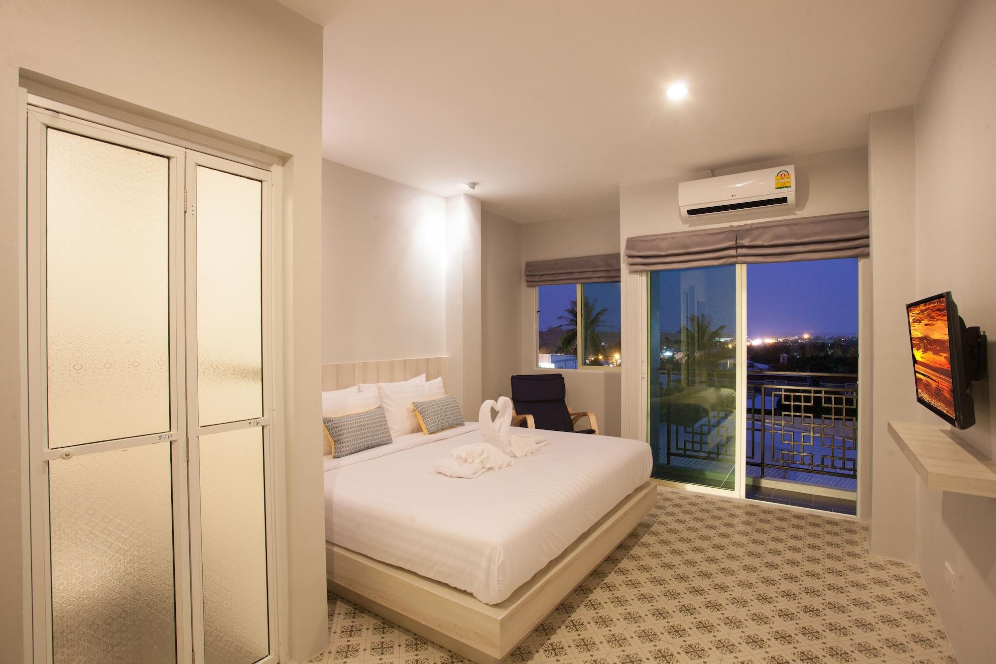 Nature Pine Aparthotel 3*