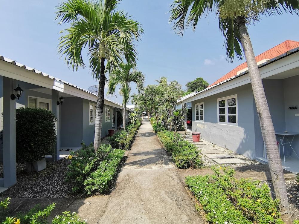 1715 House - White Rhino Tempat peranginan