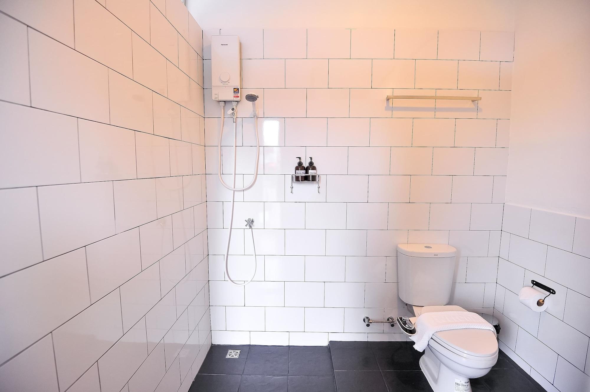 Glur Phuket - Sha Certified 3*