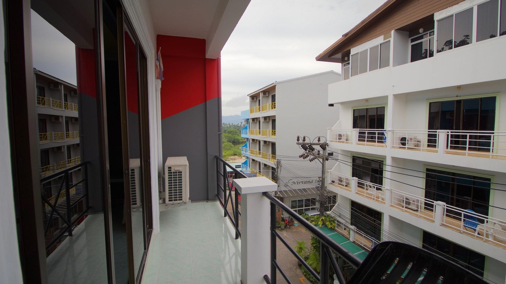 The Little Moon Hotel 3*