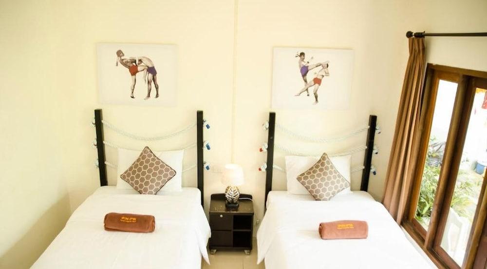 Hotel Phuket Muay Thai House Rawai
