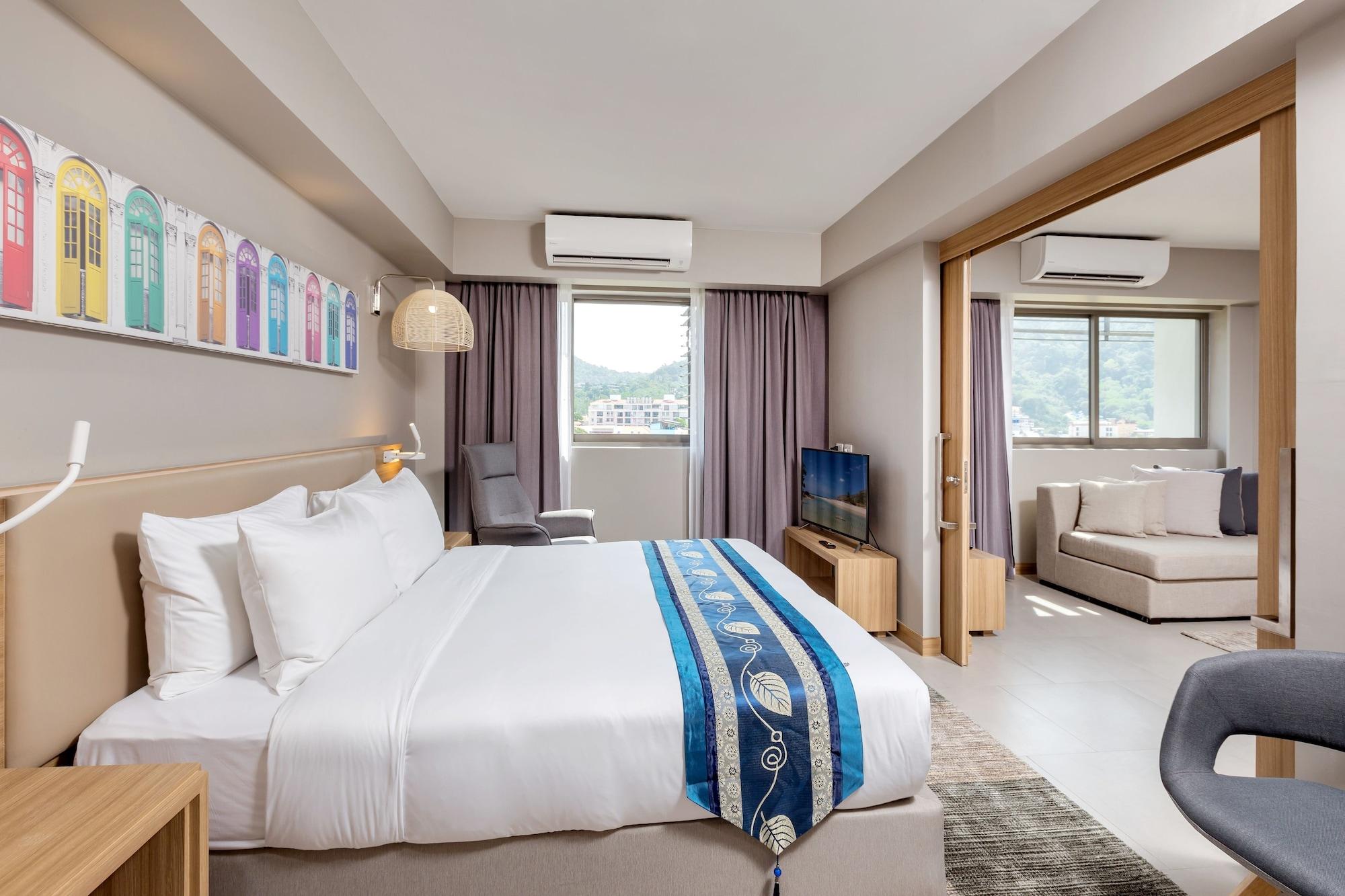 Journeyhub Phuket 4*