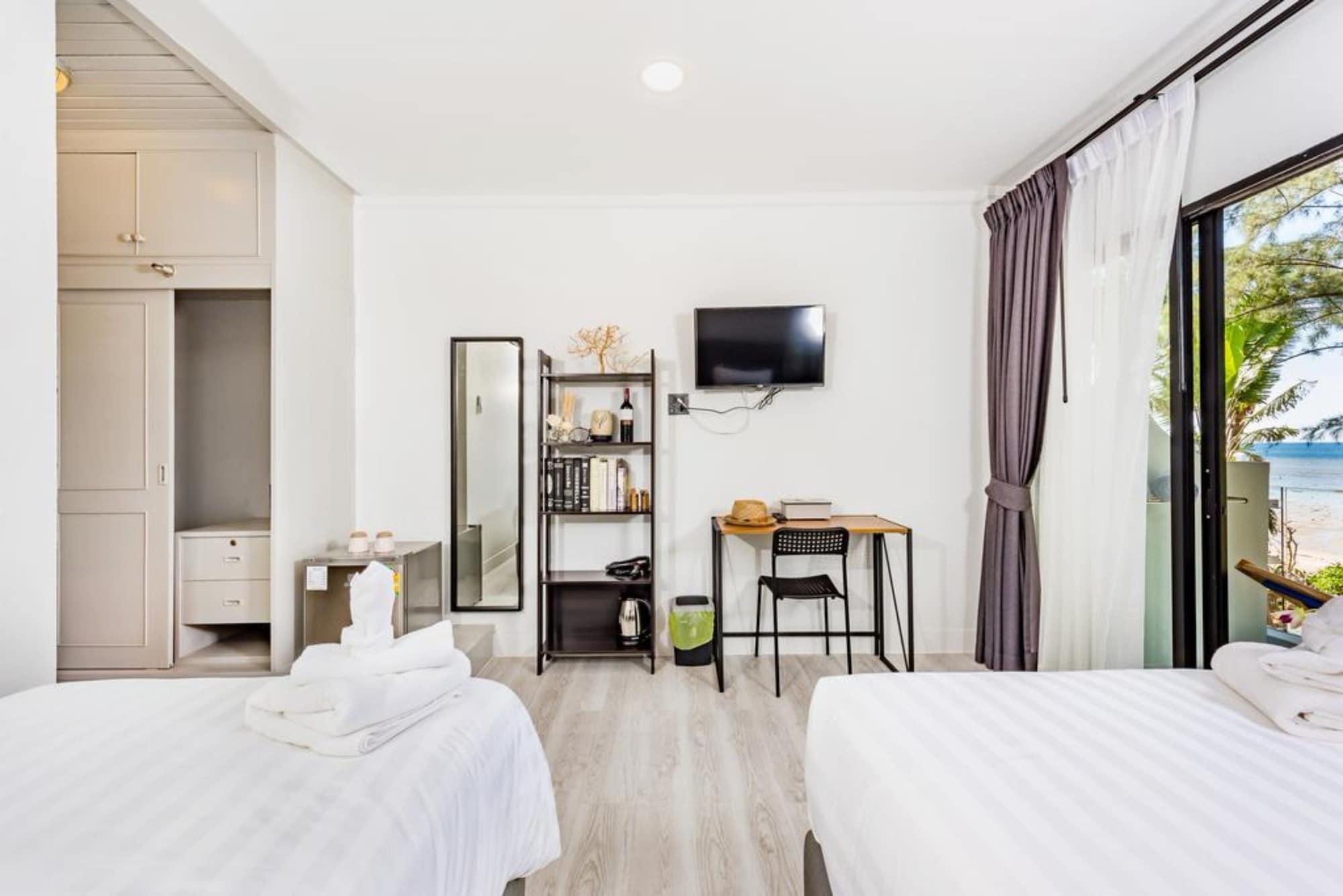 Resort Thai Kamala Front