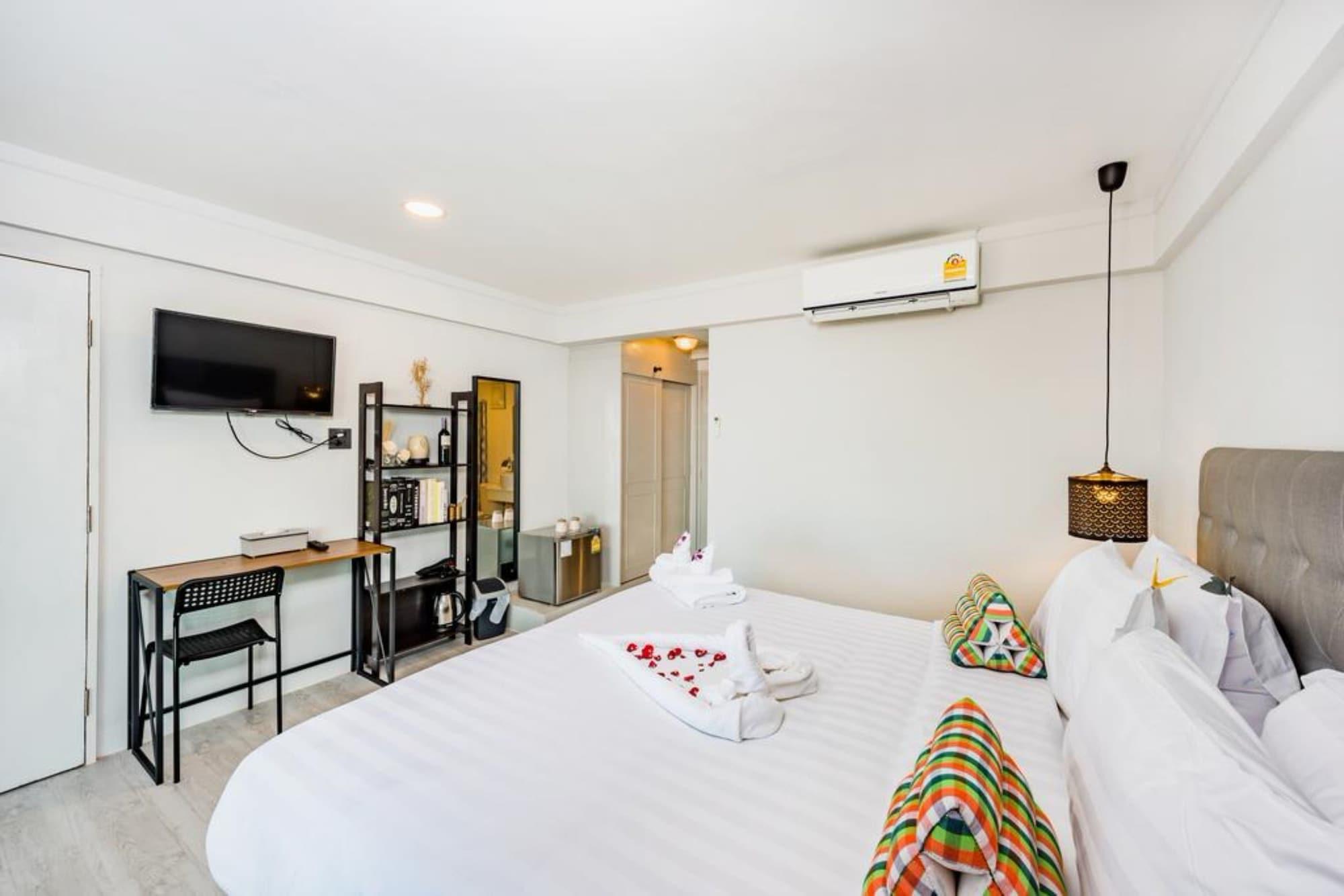 Thai Kamala Front Phuket