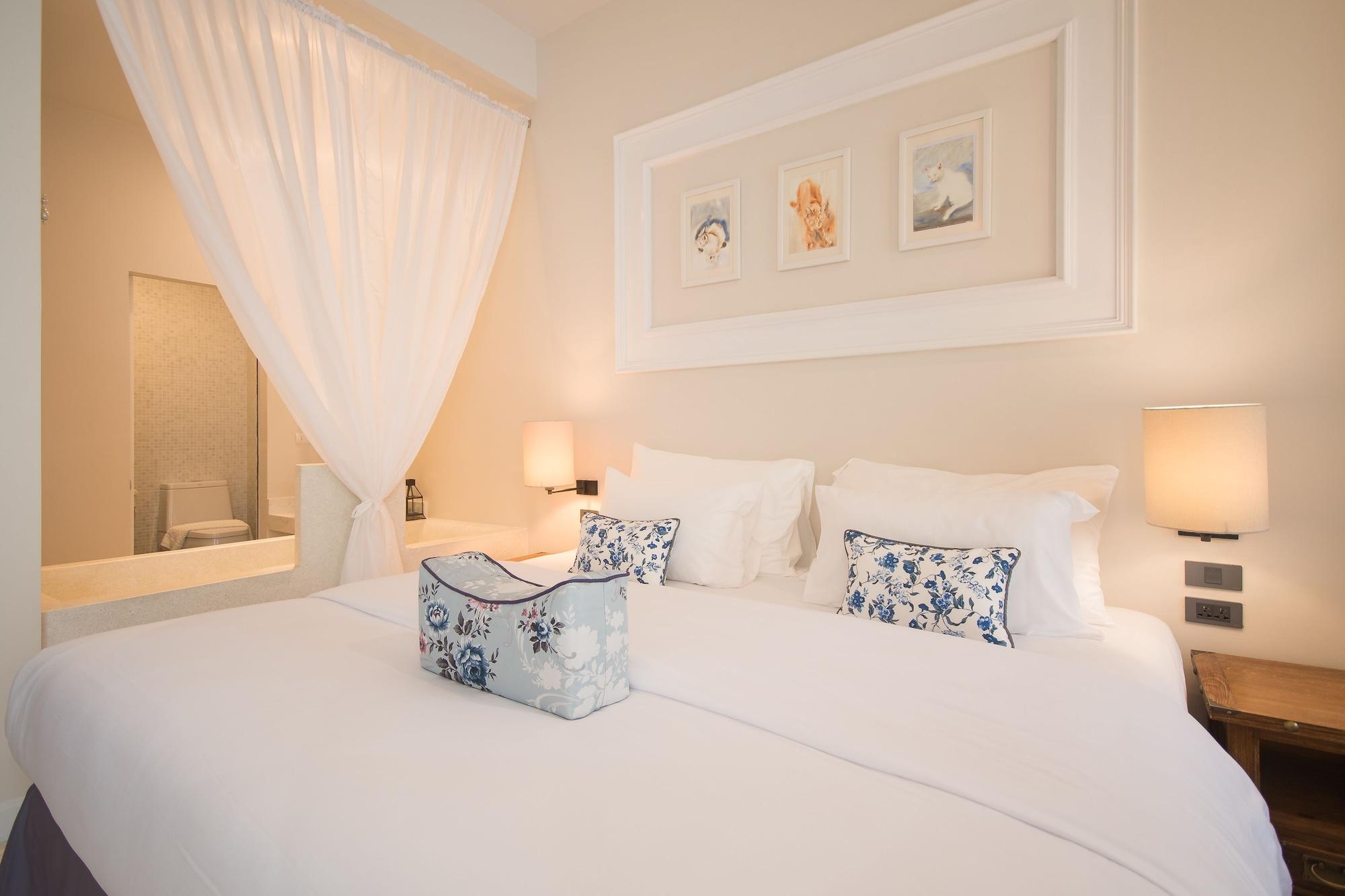 Little Nyonya Hotel