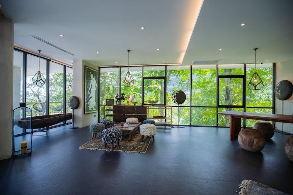 Tempat peranginan The Woods Natural Park Phuket Pantai Kamala