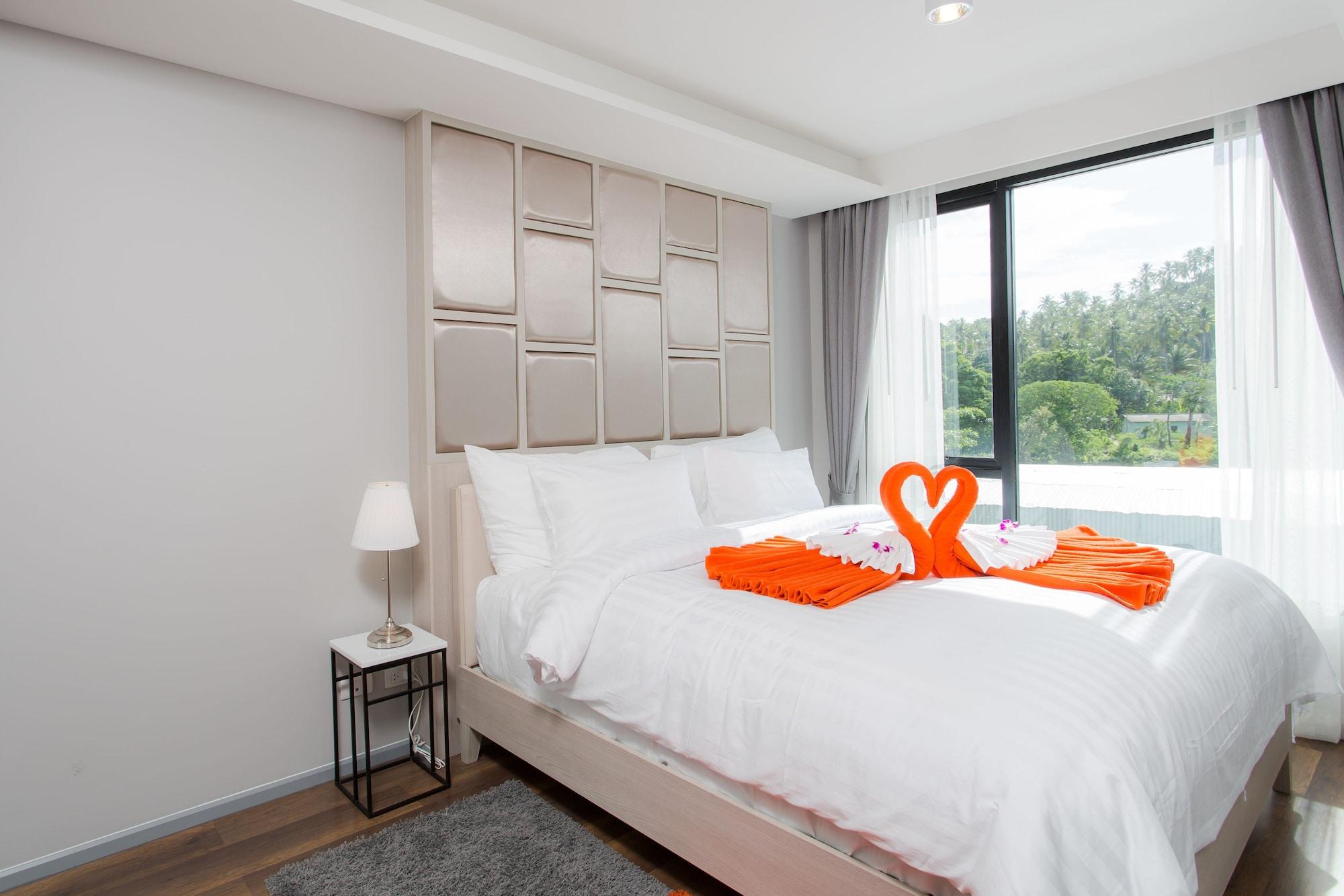 6th Avenue 4*