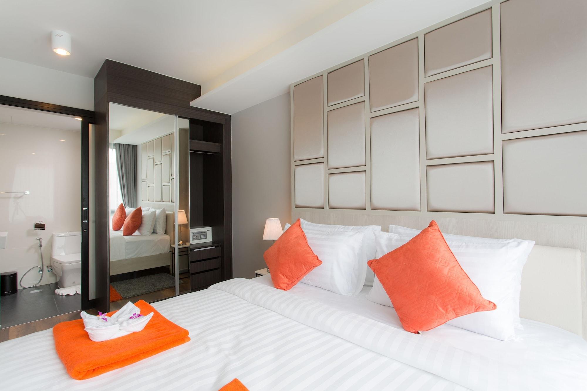 Aparthotel 6th Avenue 4*