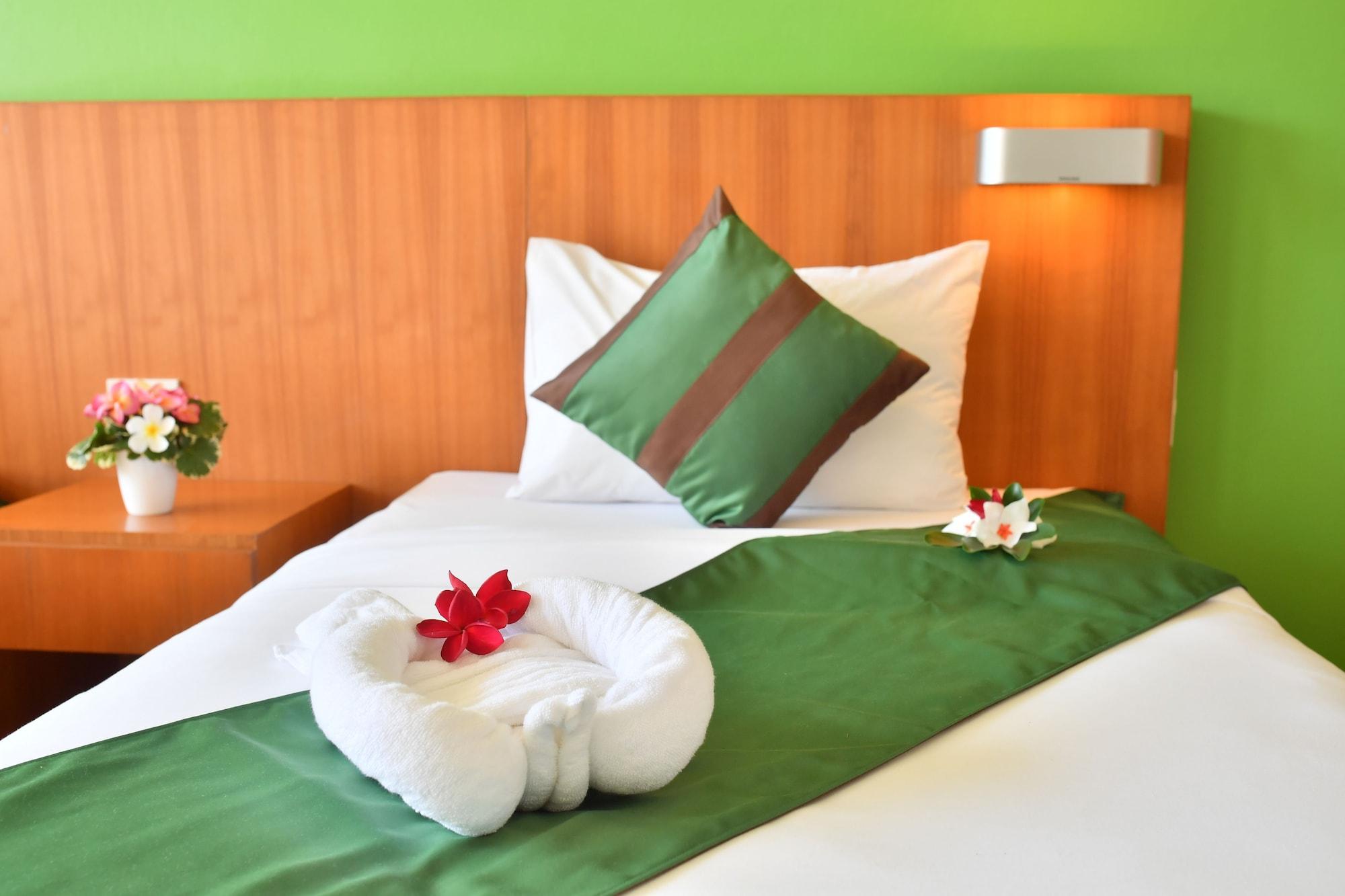 The Touch Naiyang & Fitness 3*