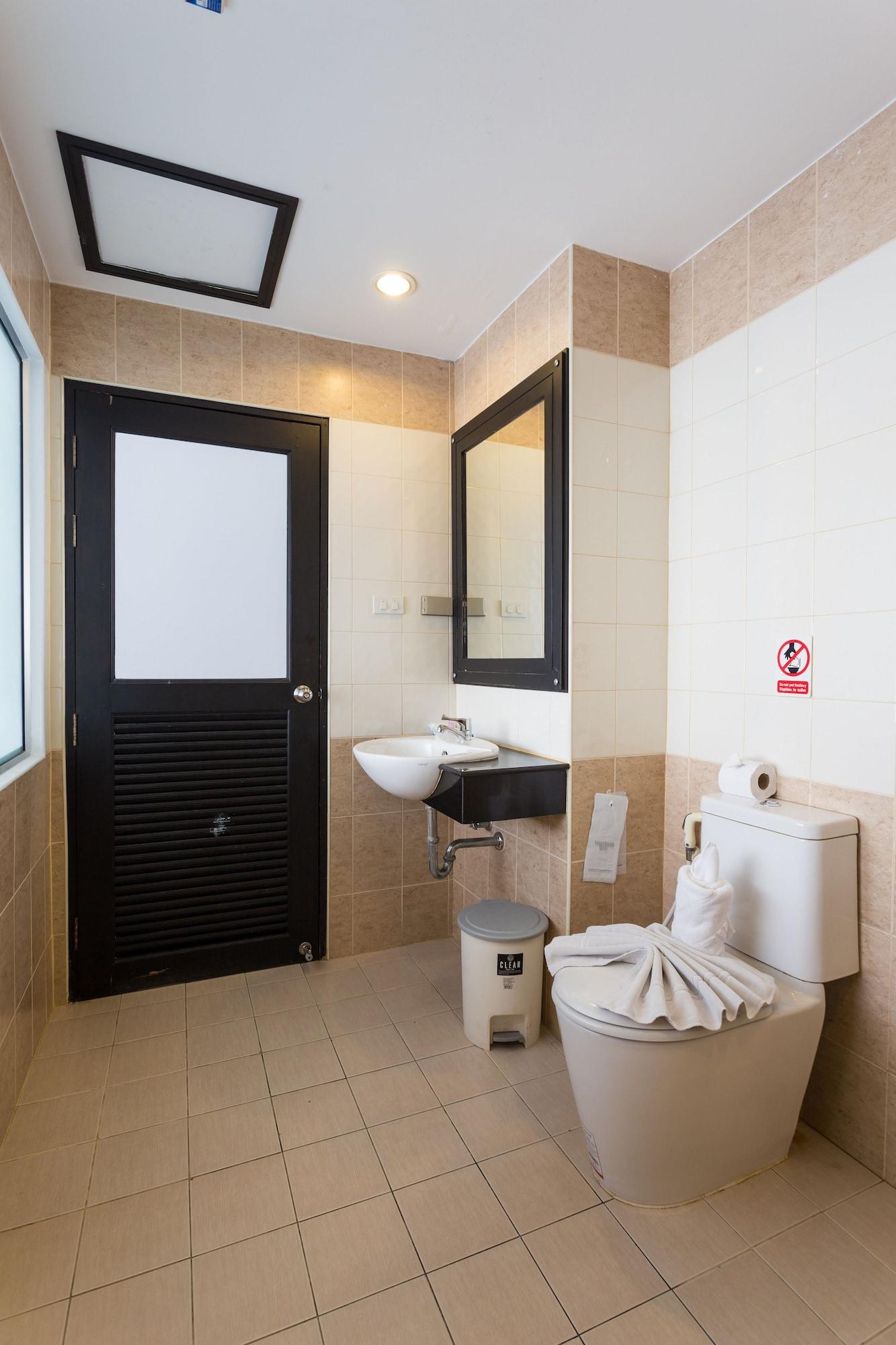 Star House Hotel 3*