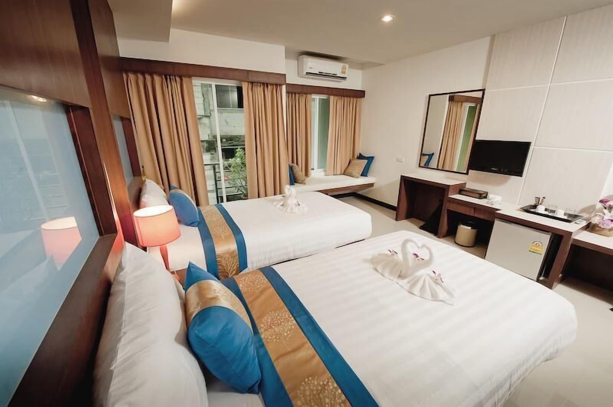 Tuana Blue Sky Hotel