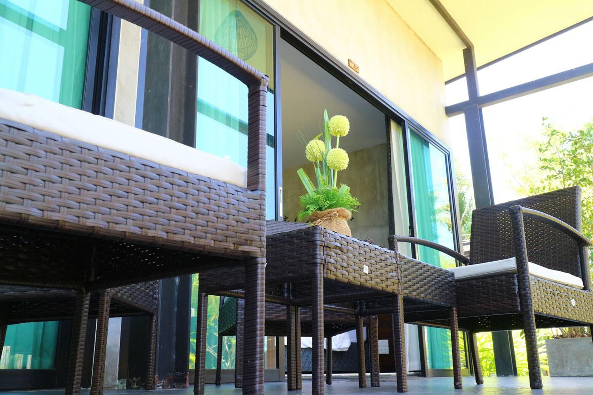 Baan Norkna Bangtao Guest house 2*