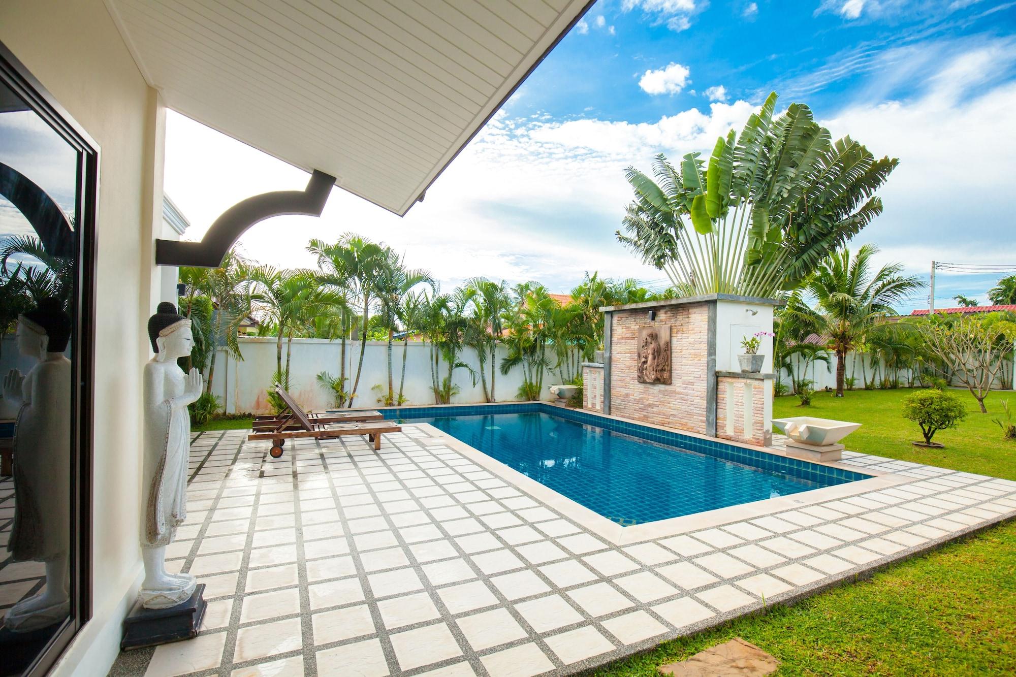 Champagne By G Estate Villa Rawai