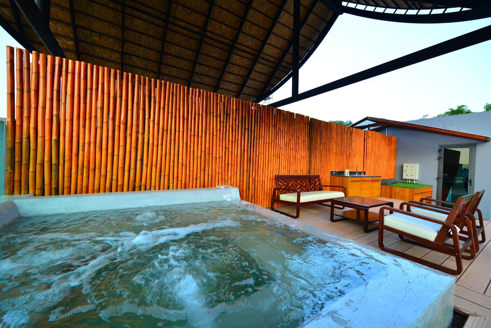 Bukit Pool - Sha Extra Patong
