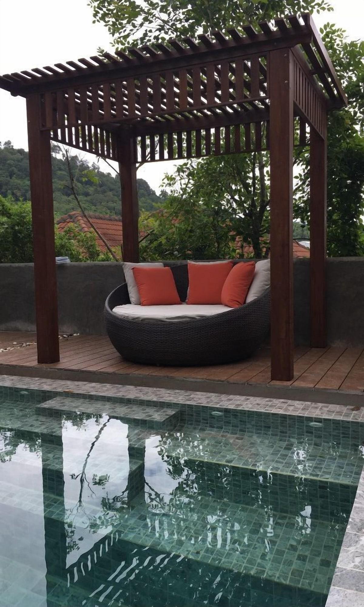 Bukit Pool - Sha Extra Patong