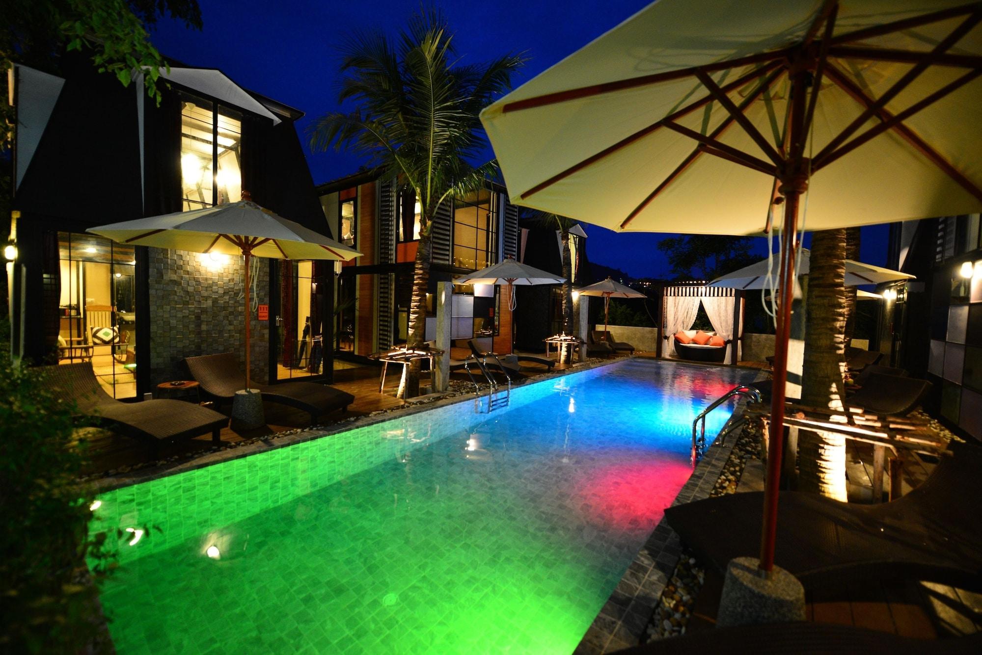 Bukit Pool - Sha Extra *