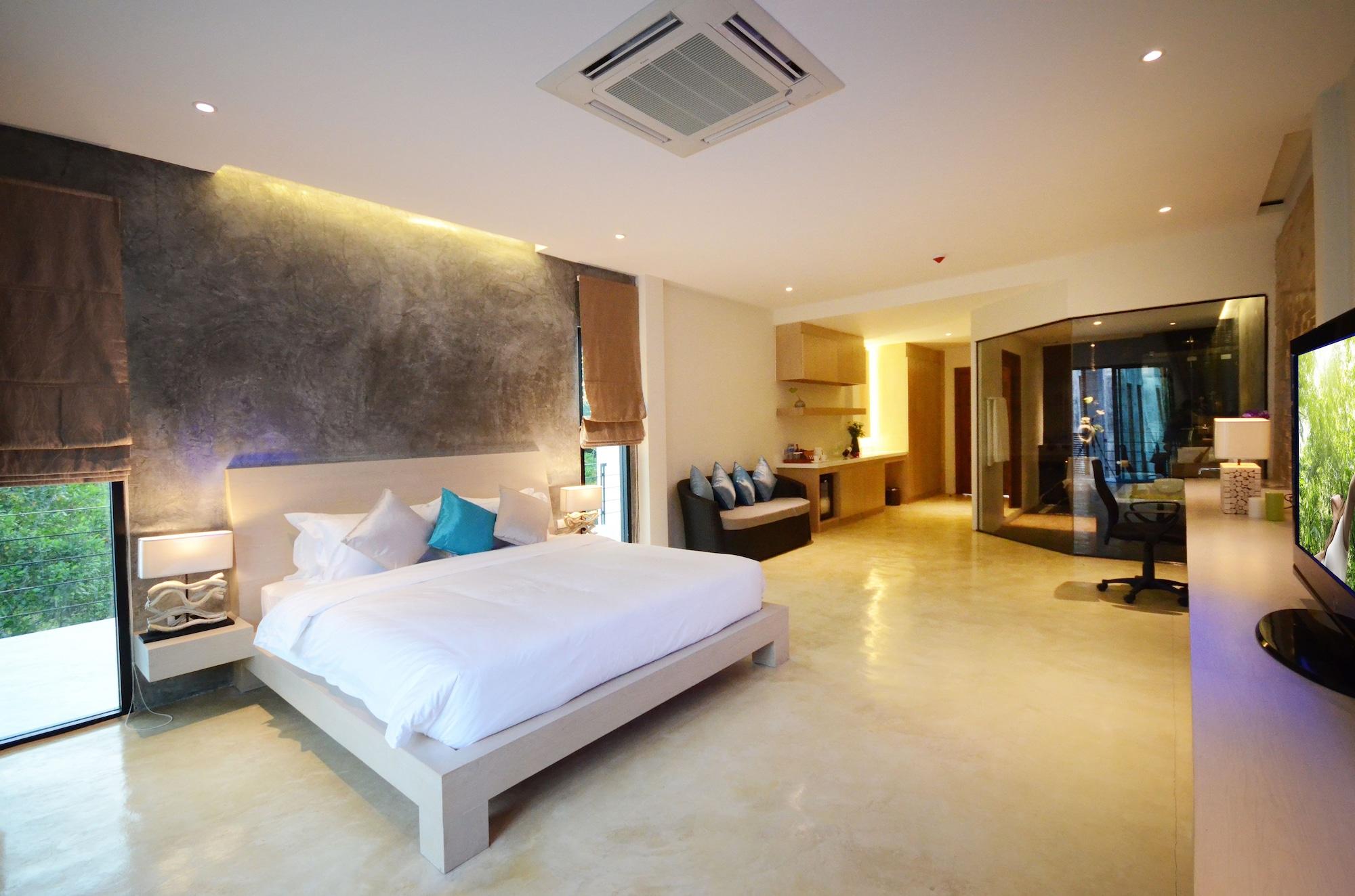 Wanaburi Phuket