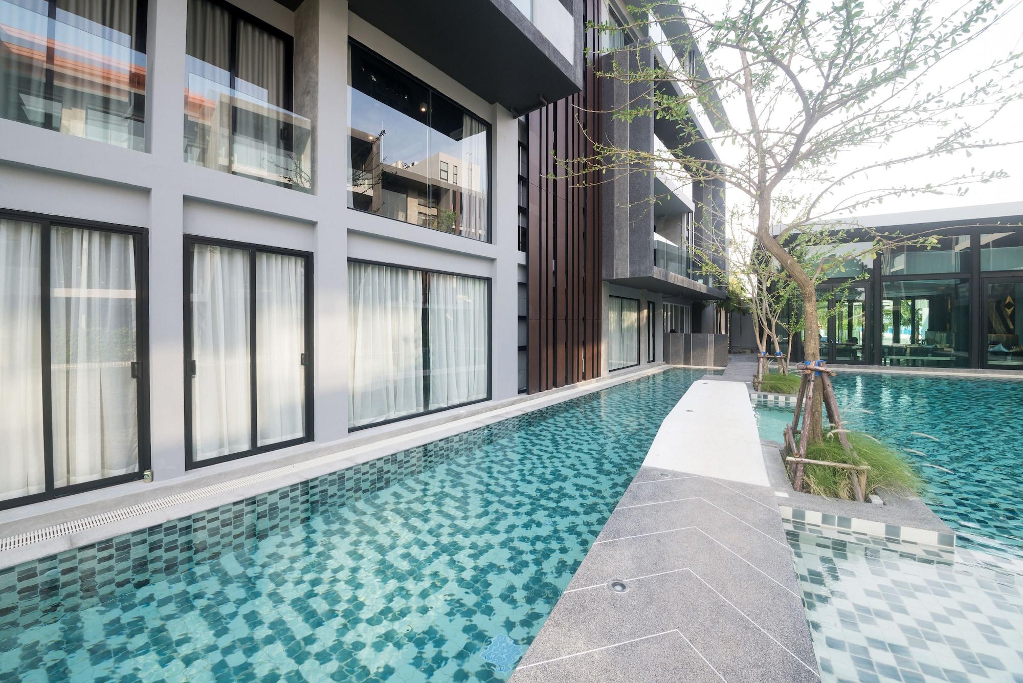 Hotel Maya Phuket Airport Hotel-naiyang 4*