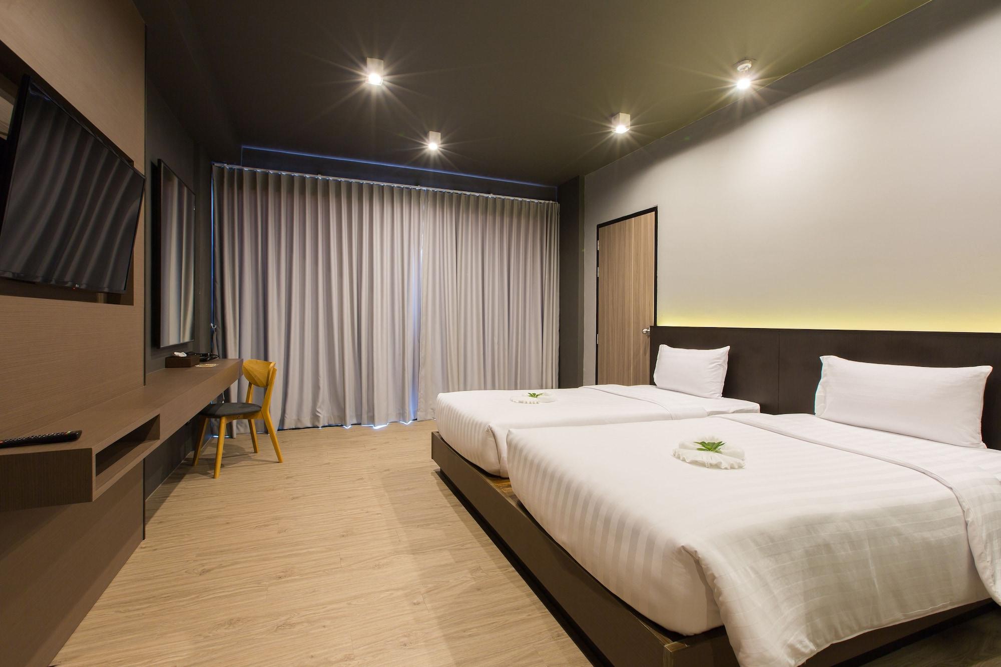 Maya Phuket Airport Hotel-naiyang Hotel