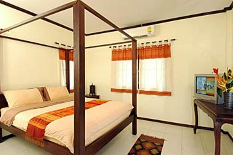 Resort Baan Suan 3*