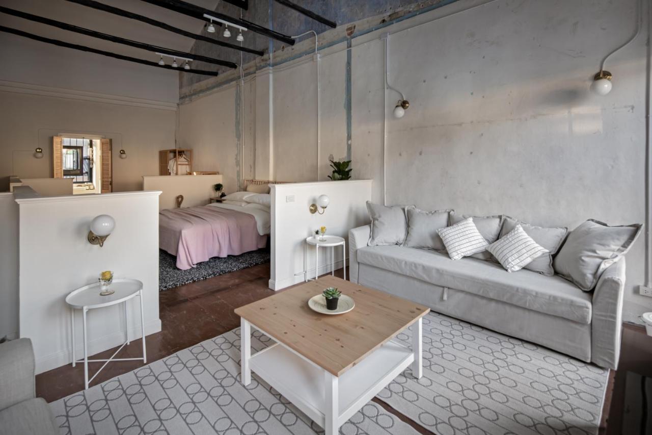 97 Yaowarat - Old Town Phuket