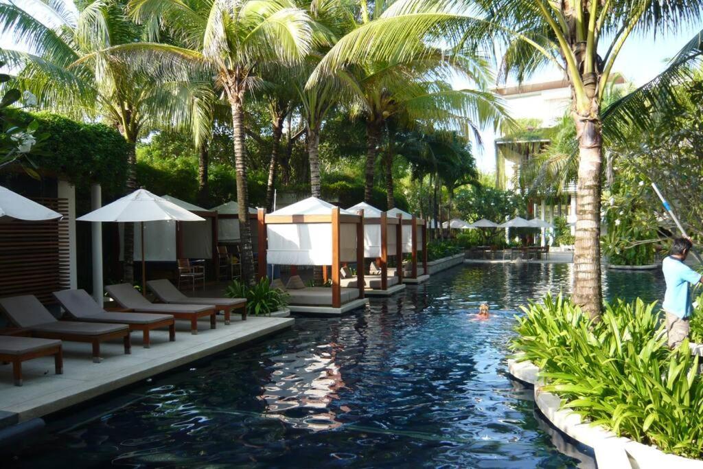 Beachfront 2 Bedroom Luxury Chava Apartment *