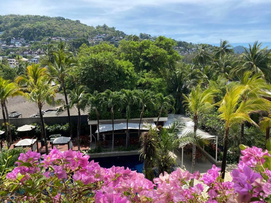 Beachfront 2 Bedroom Luxury Chava Apartment