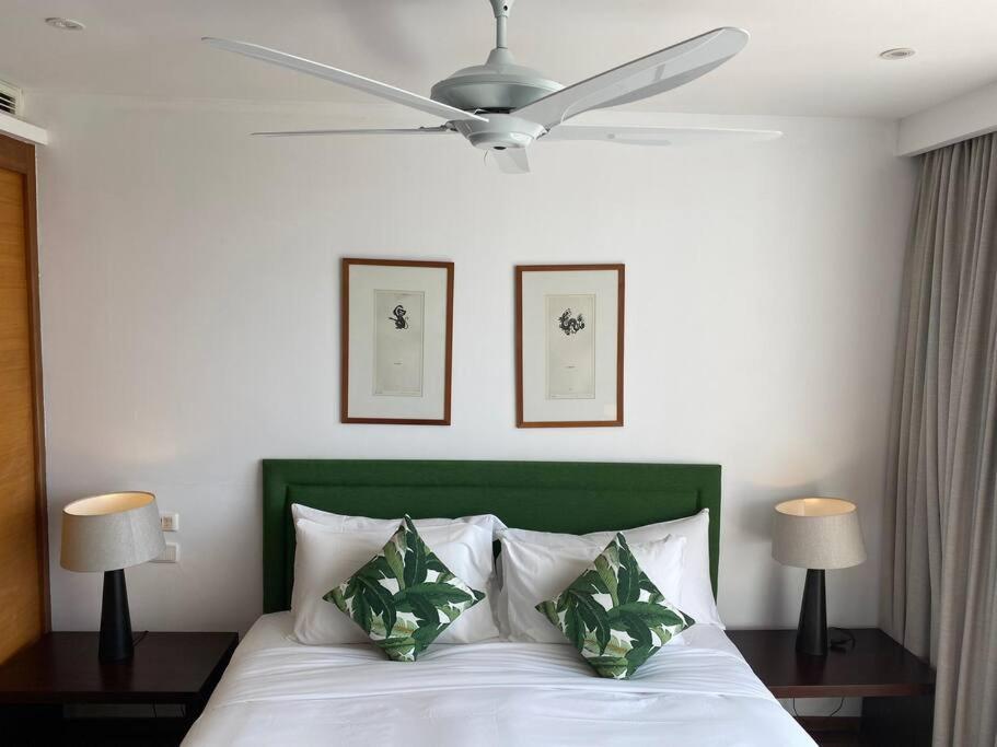 Apartment Beachfront 2 Bedroom Luxury Chava Strand Surin