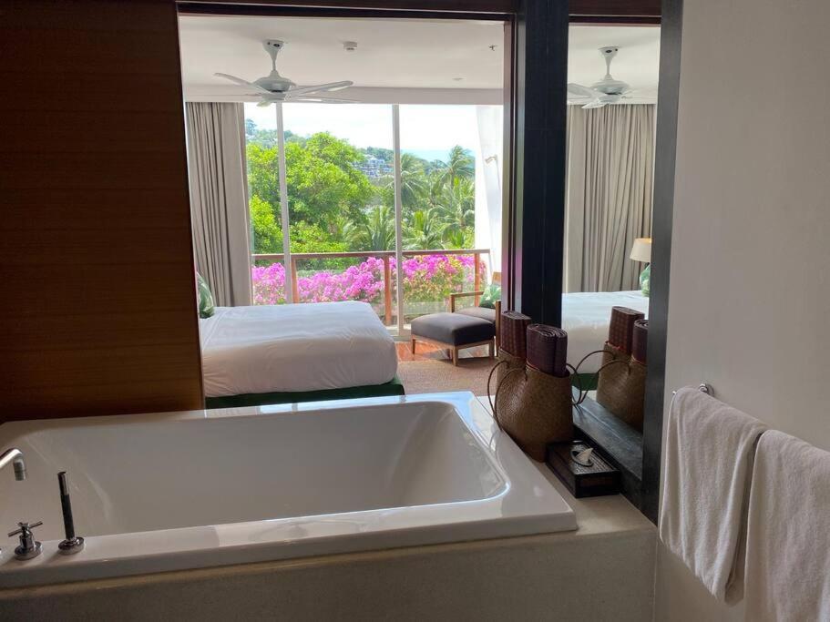 Apartment Beachfront 2 Bedroom Luxury Chava