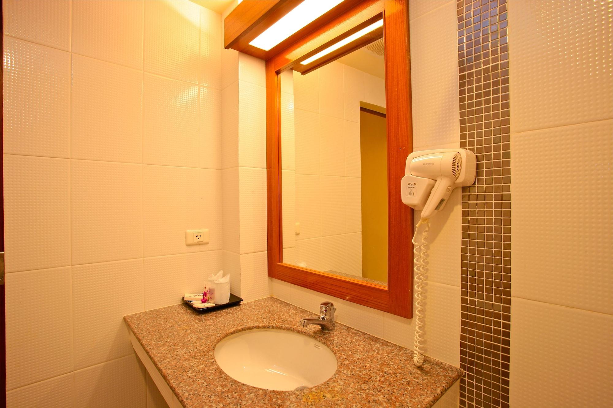 Orchid Garden 3*