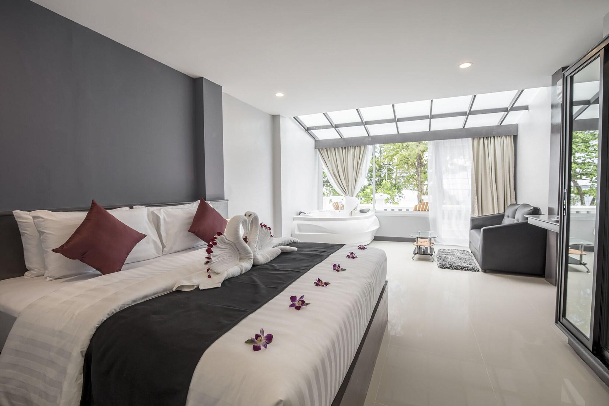 Modern Living Hotel 4*
