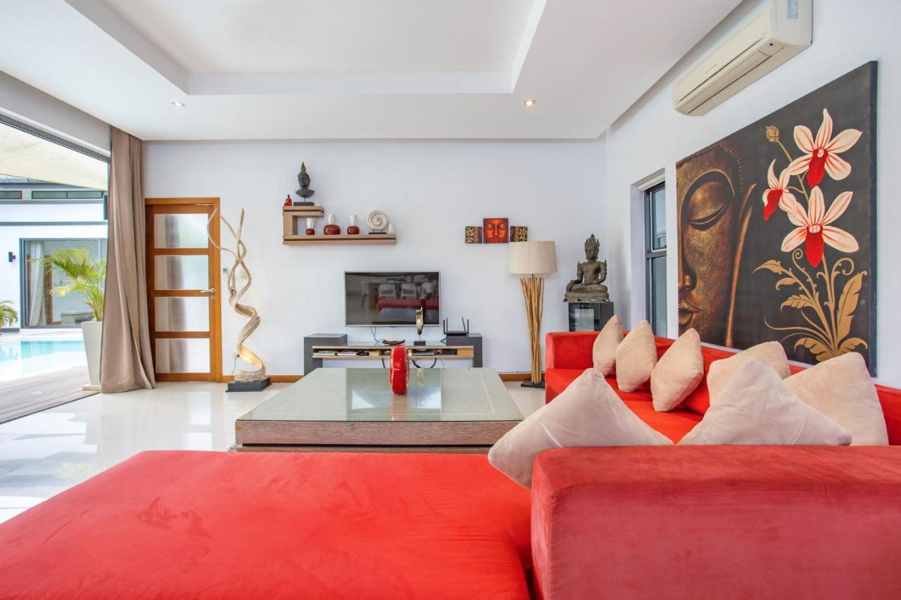 Luxury 4br Virginie, Salt Pool, & Naiharn Villa Rawai