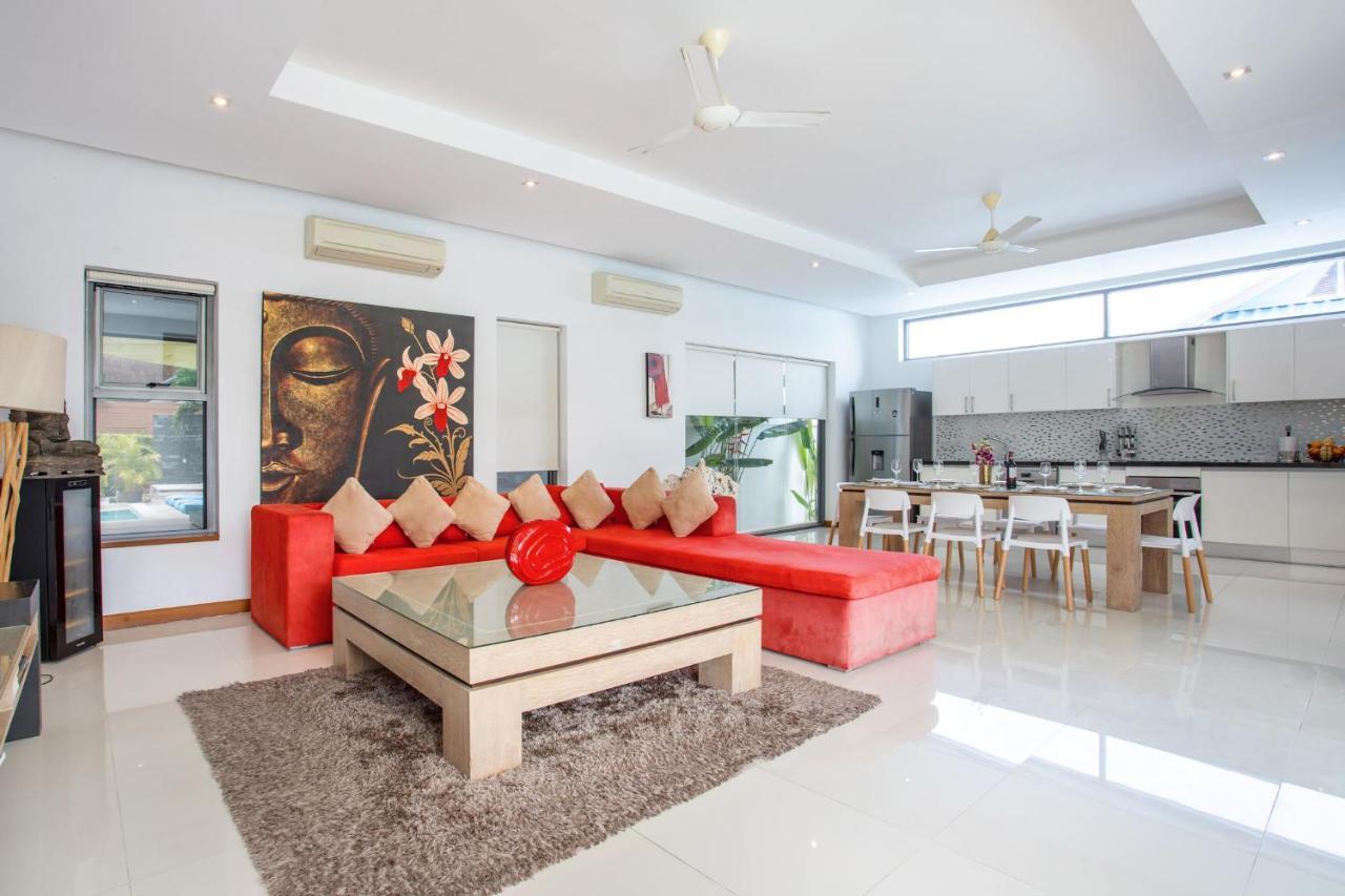 Luxury 4br Virginie, Salt Pool, & Naiharn Villa *