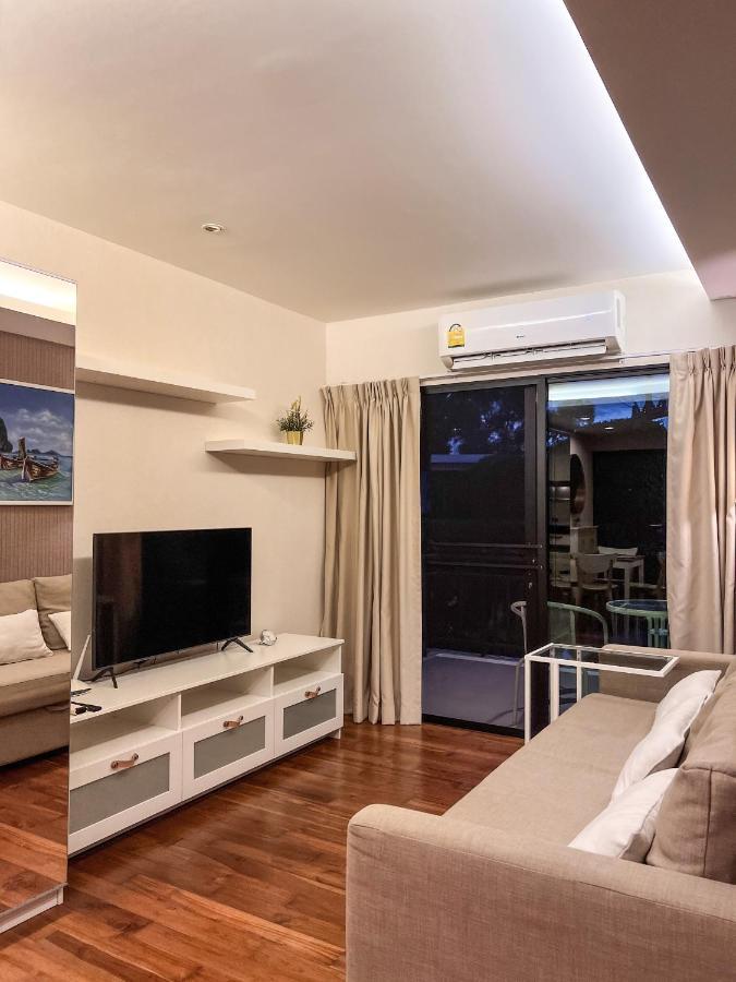 The Title Rawai: Beachfront Condotel Apartamento