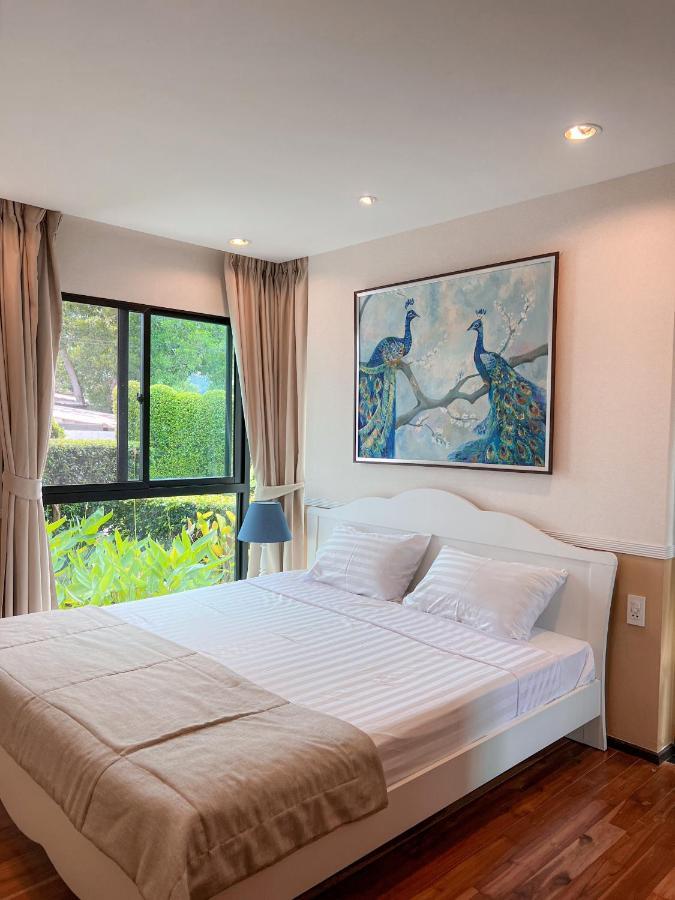 The Title Rawai: Beachfront Condotel *