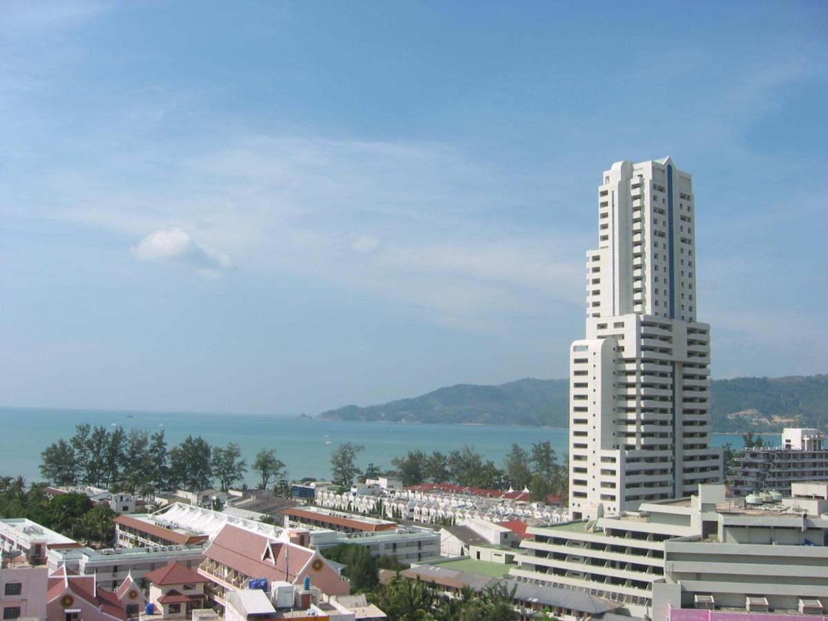 Tower By Lofty Apartment