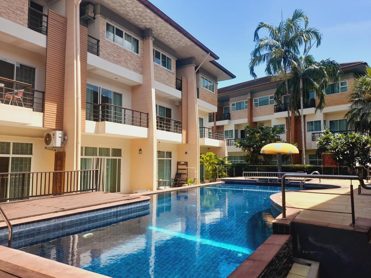 Thalassa Pool * Strand Kata