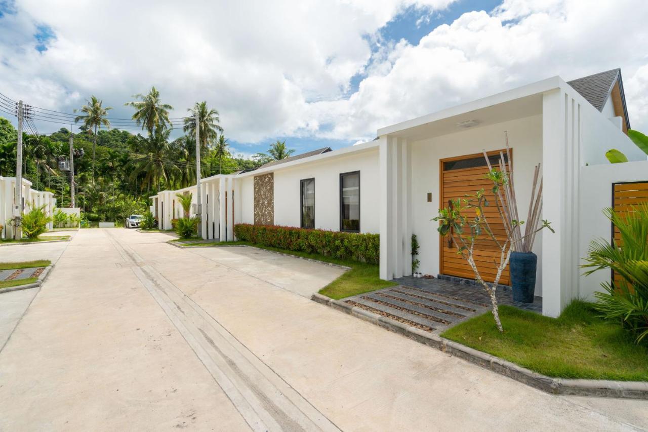 Blue Coral Luxury - Naiyang * Phuket