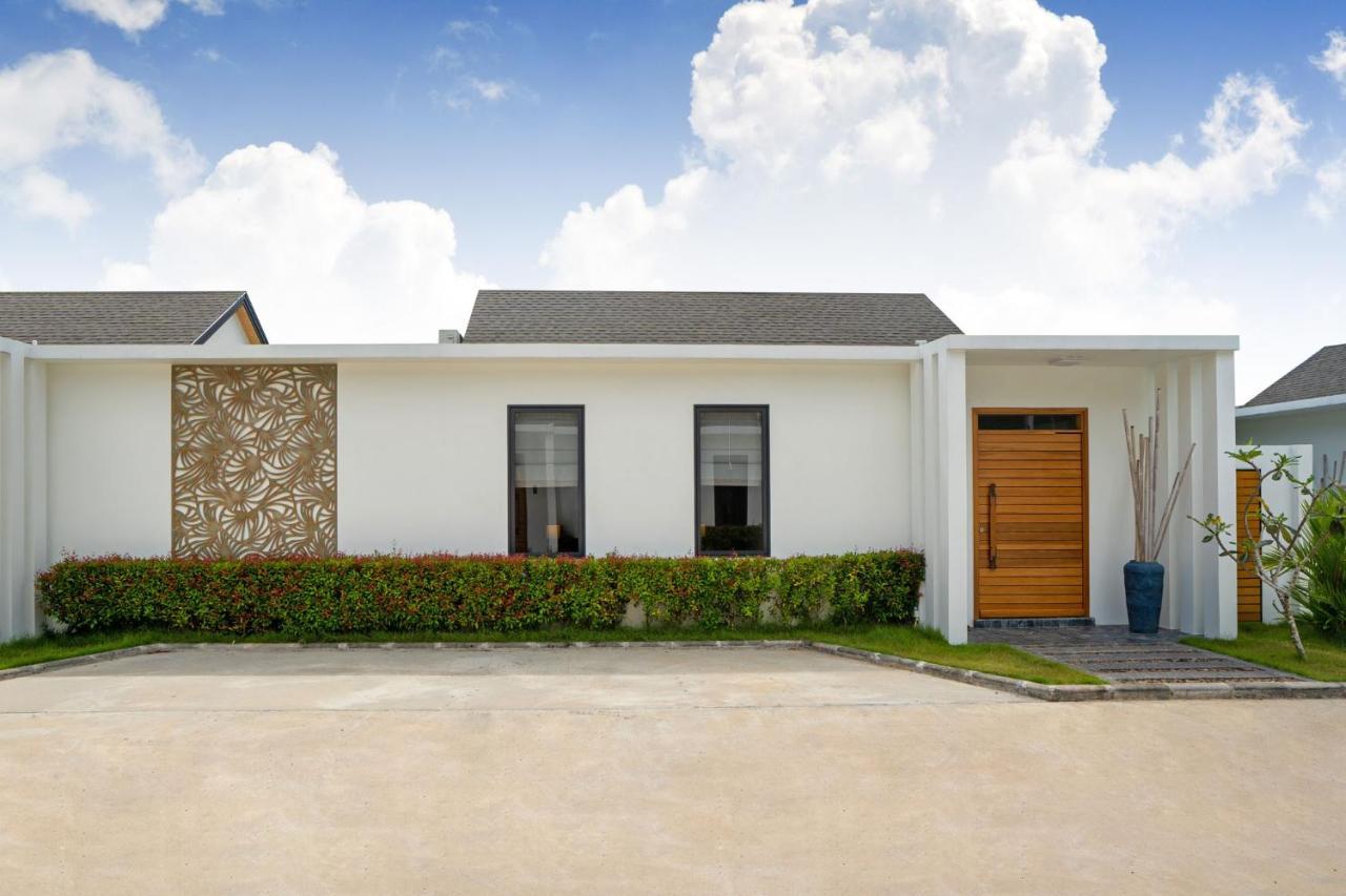 Blue Coral Luxury - Naiyang * Phuket