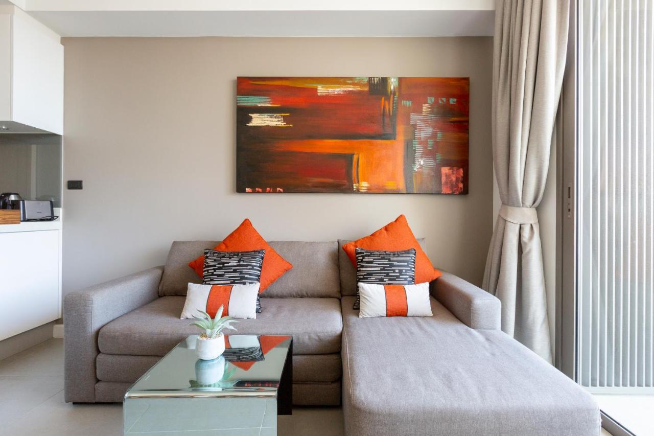 Oceanstone By Holy Cow, 1-br, Next Building View Apartamento