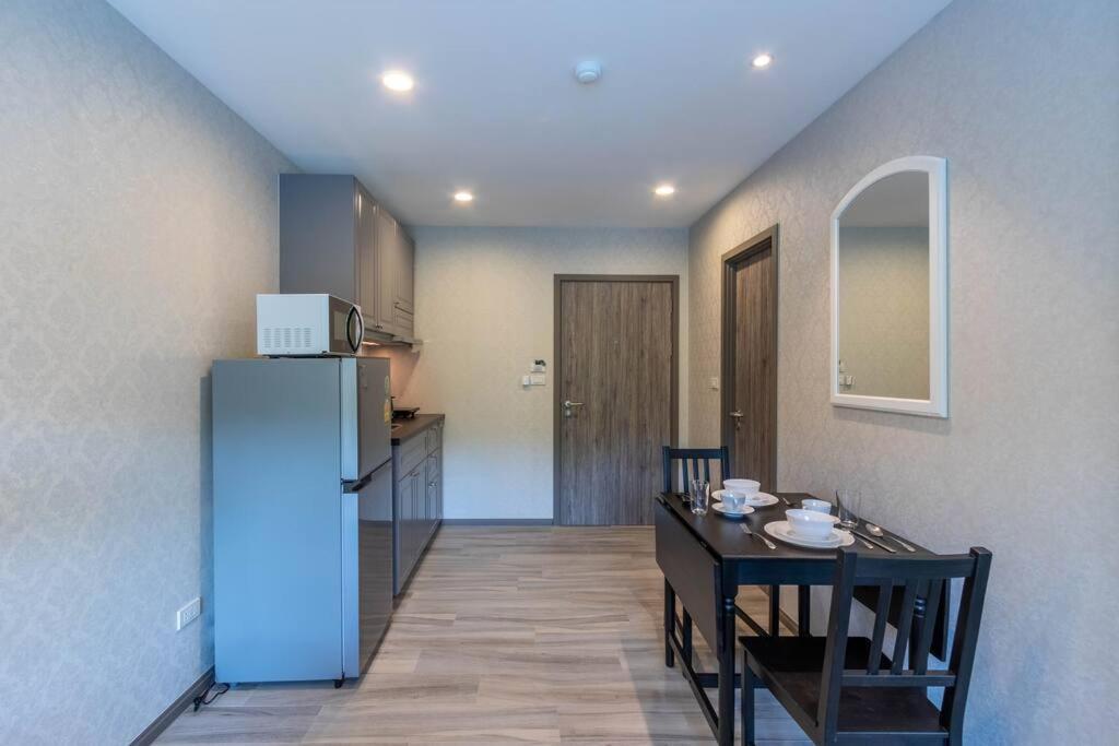 Title Naiyang Excellent Location With Pool View Pangsapuri