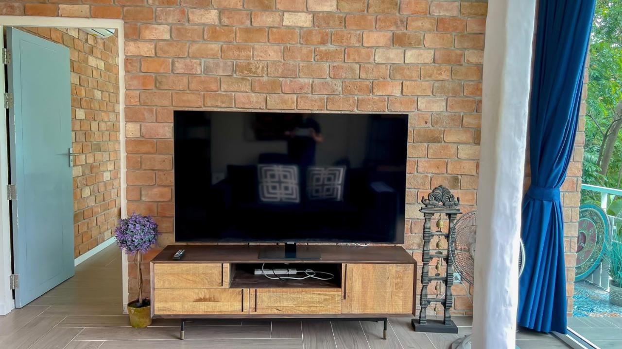 Great View In 81sqm Floor Space In Apartment
