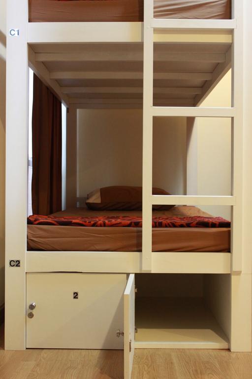Hostel Ananas