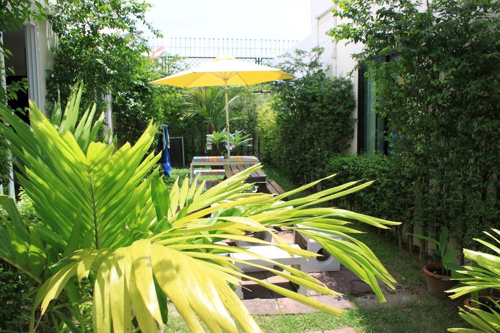 Hostel Ananas Phuket