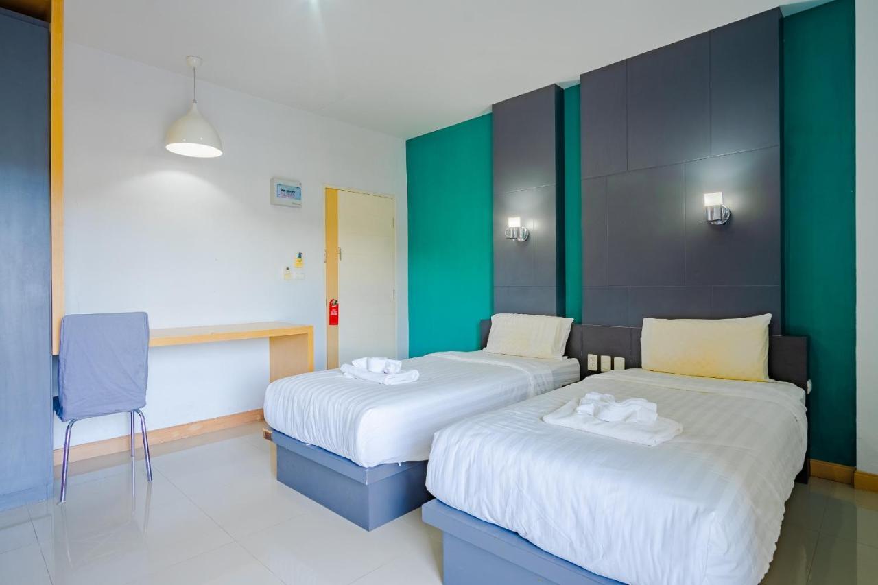 Oyo 303 Phoomjai House Chalong