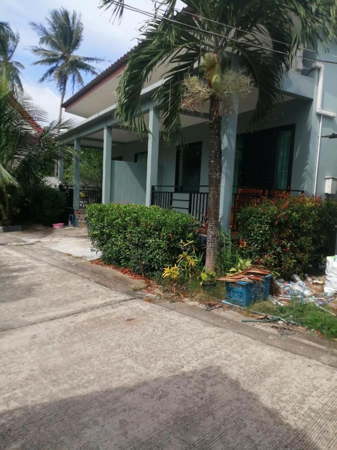 Holiday home Na-na​twinhouse *