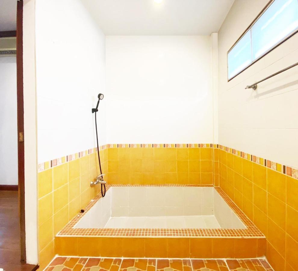 2br House In Cherngtalay Near & Cafes A1 Phuket